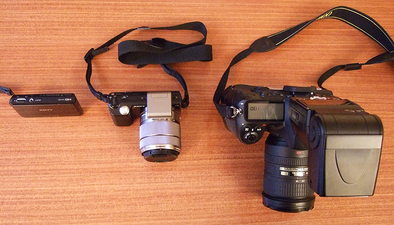 http://www.veiry.net/trio.jpg
